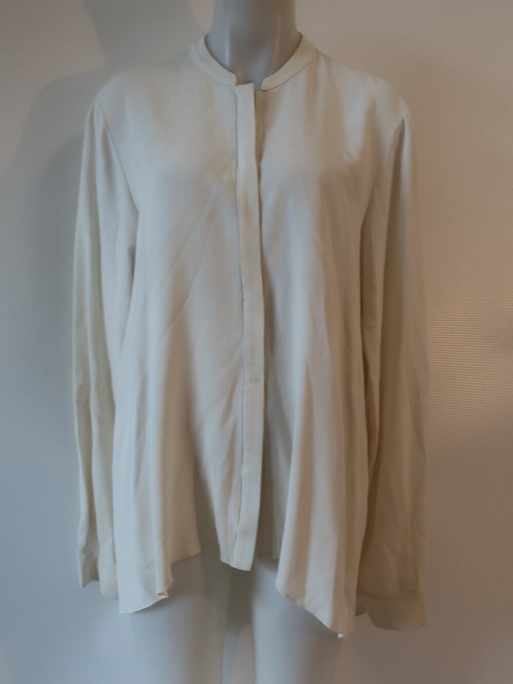 Womens Antonio Berardi Ivory (Item-62) Open Split Back Button Tunic Top 48 US/L